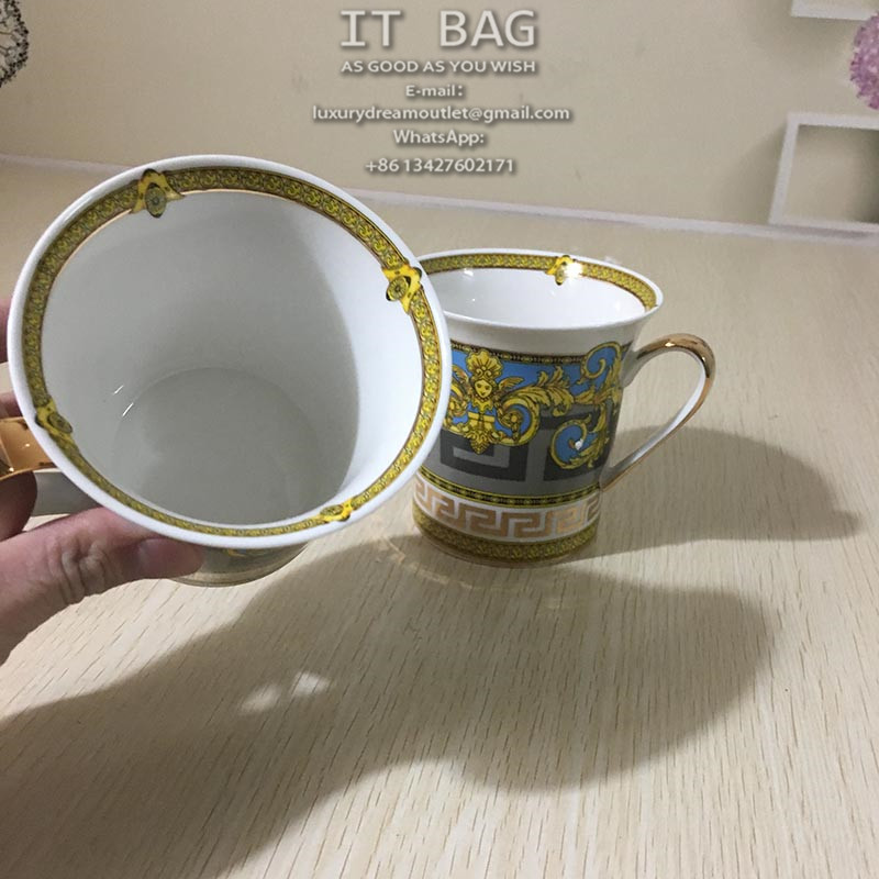 Versace Prestige Gala Le Bleu Mug 1